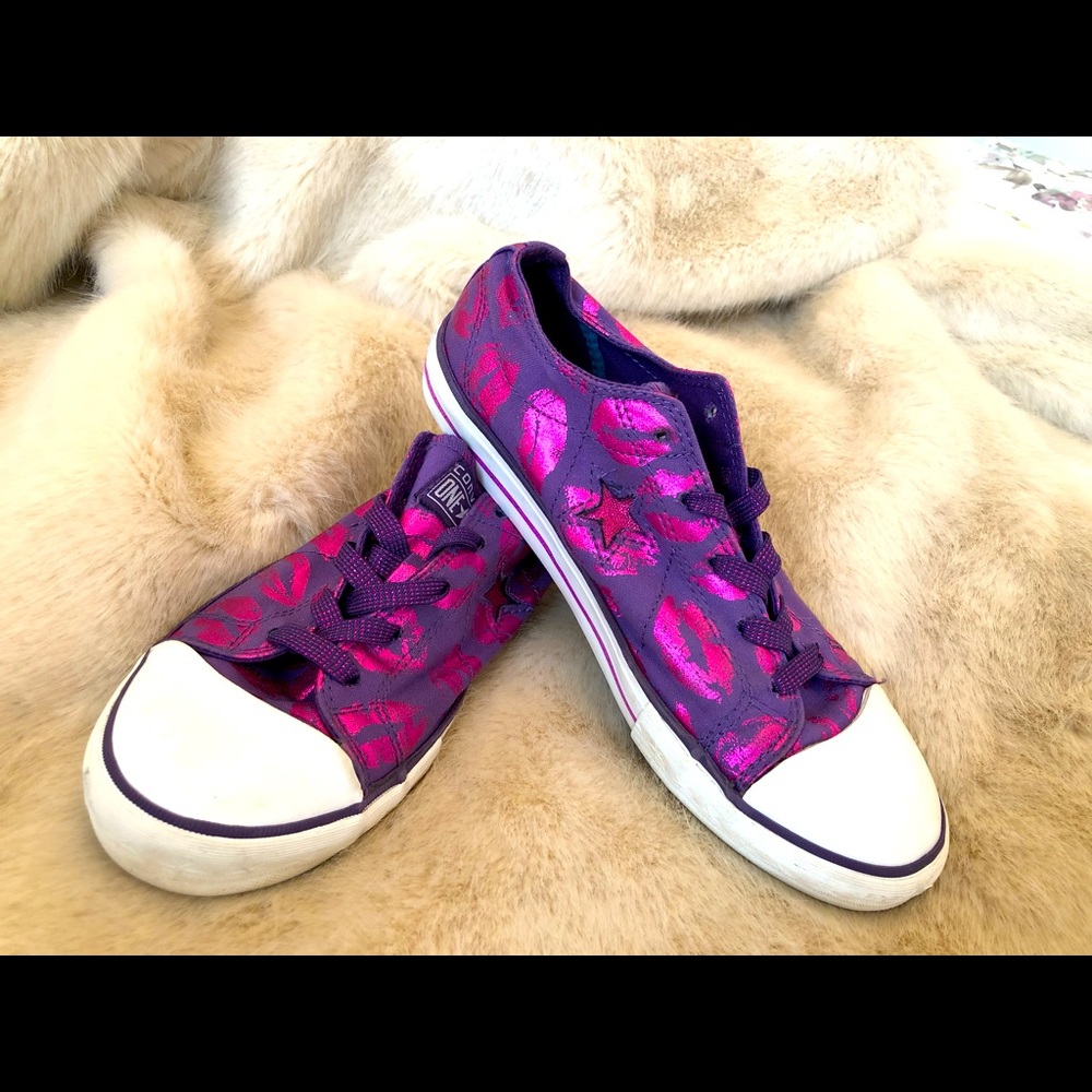 Converse Digitally Printed sneakers